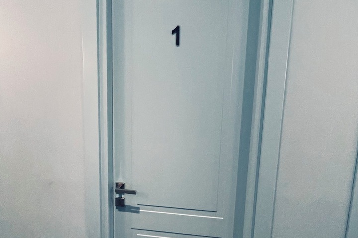 Room 16 of 116