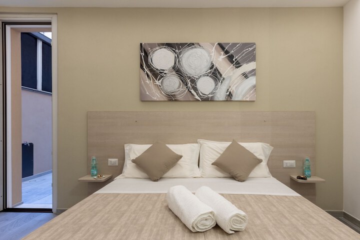Room 11 of 49