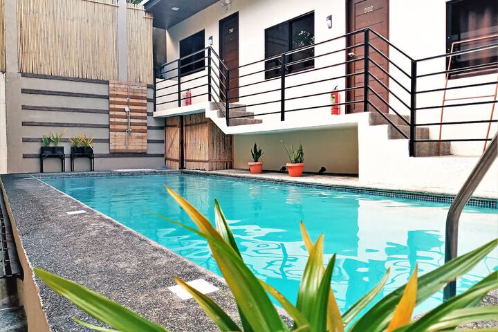 Pools & Facilities