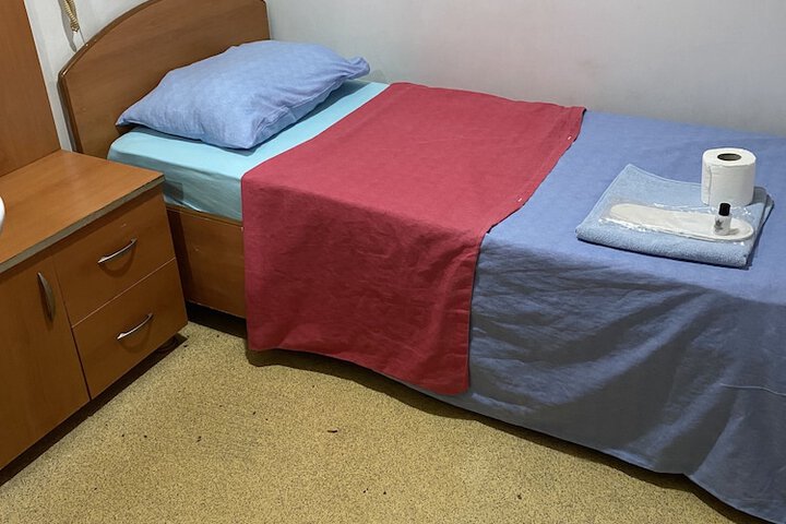 Room 8 of 62