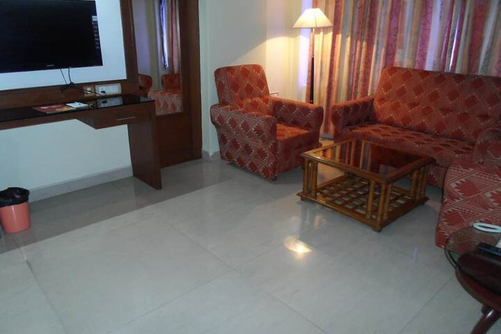 Room 44 of 66