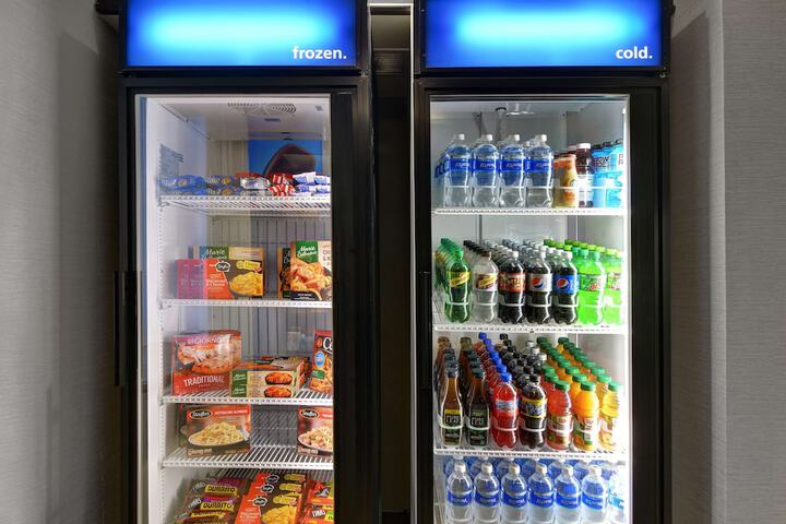 Snack bar