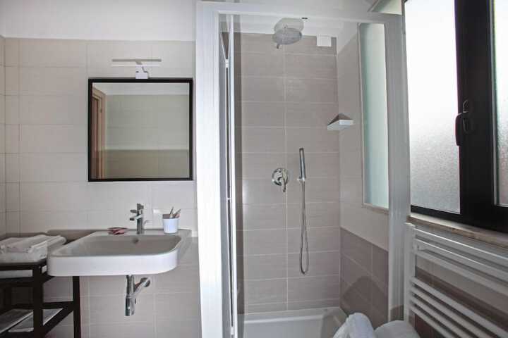 Room 40 of 79