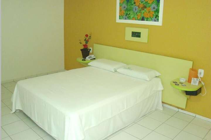 Room 13 of 43