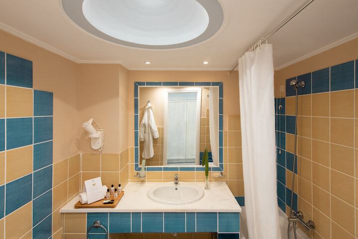 Bath Photo