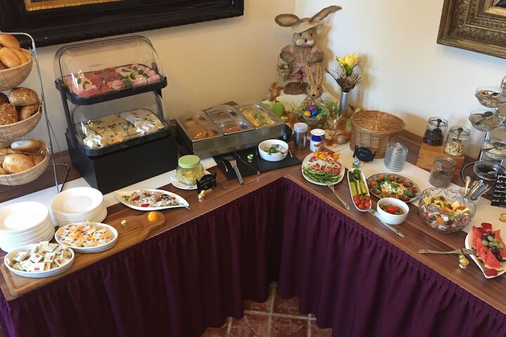 Dining 112 of 127