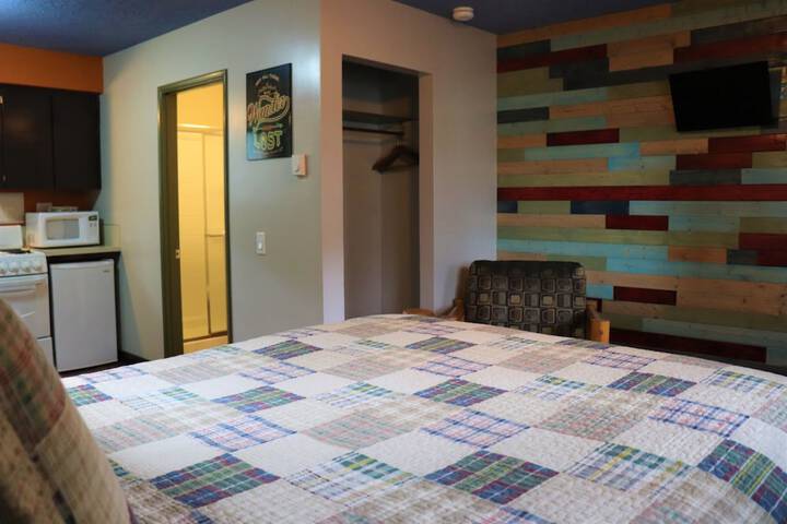 Room 135 of 504