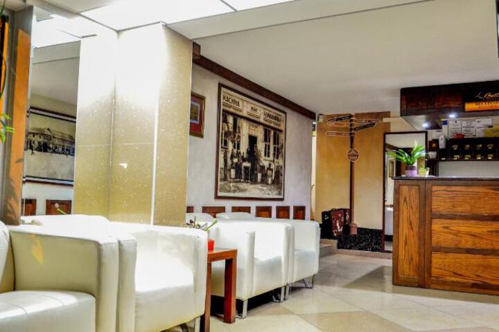 Hotel Bell