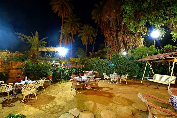 Hotel Exterior 71 of 77