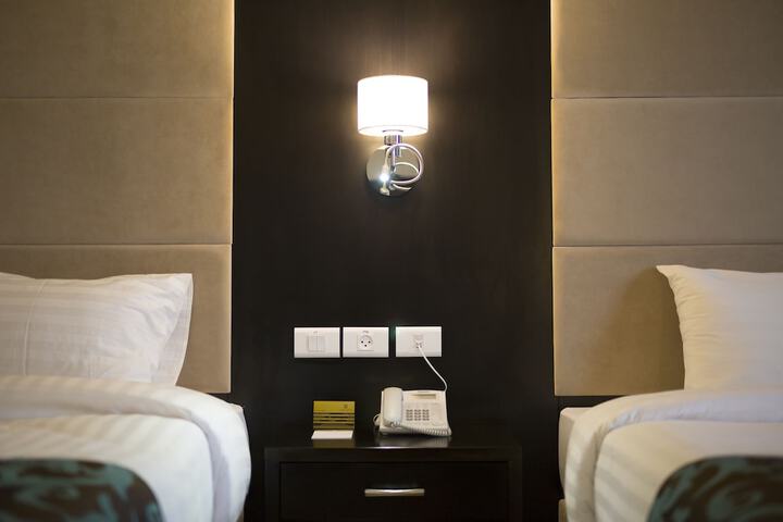 Room 44 of 79