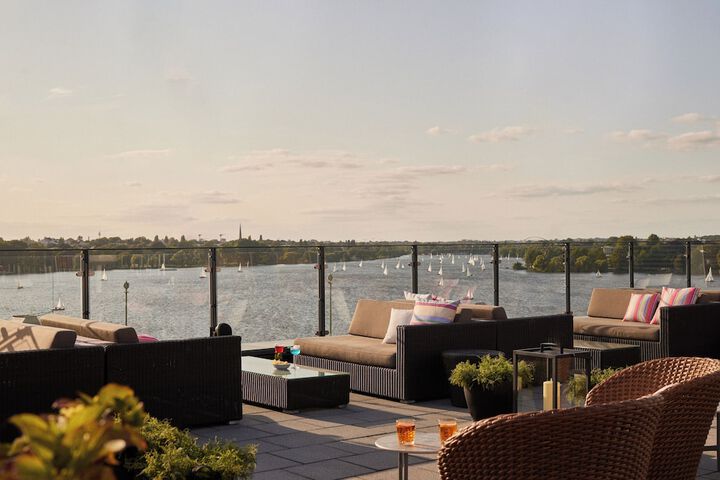 Terrace/Patio 62 of 64
