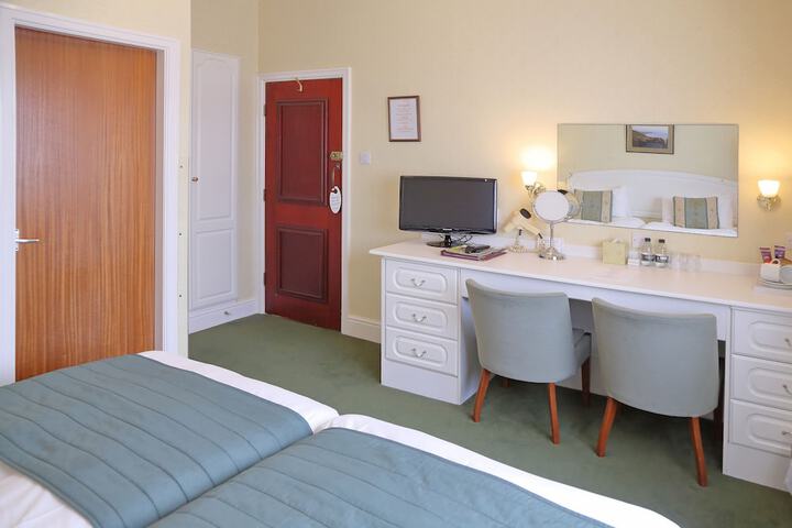 Room 56 of 104