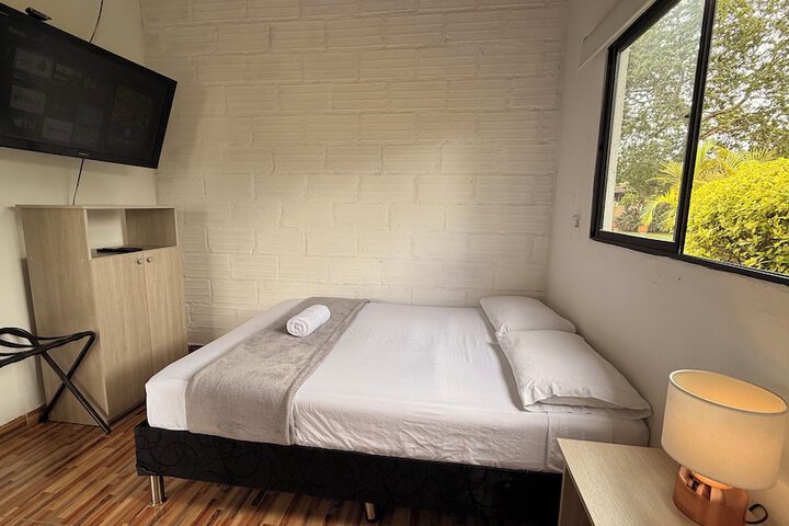 Room 35 of 70