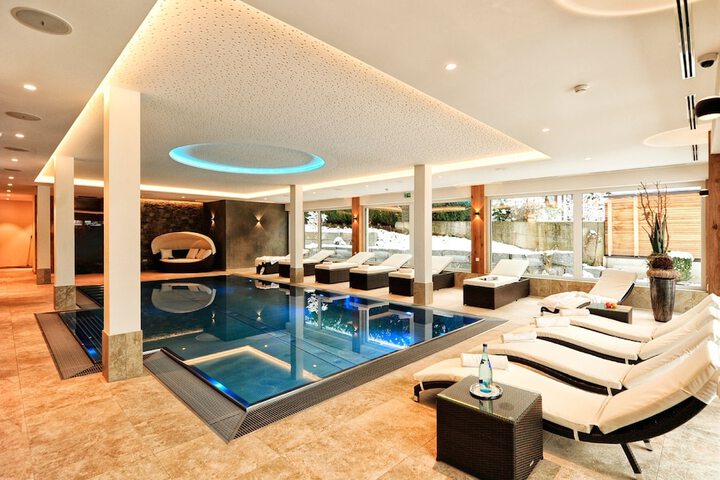 Pool 26 of 82