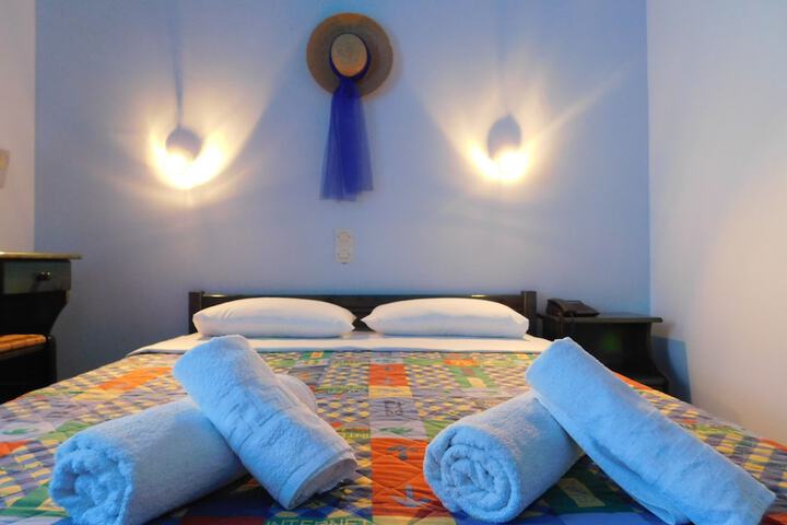 Room 15 of 42