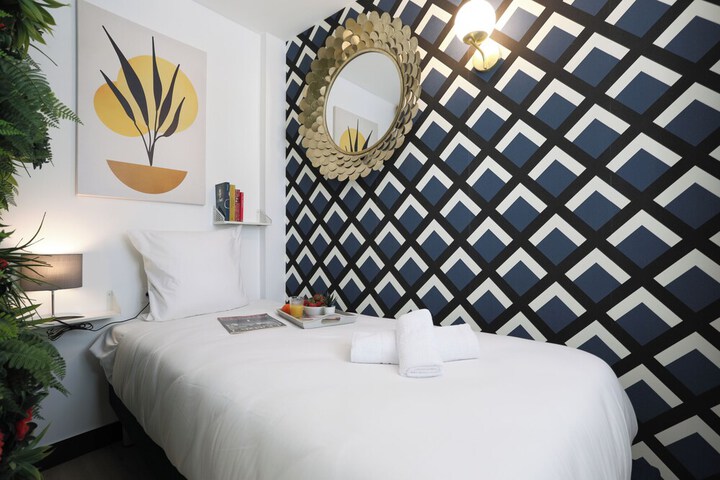 Room 12 of 55
