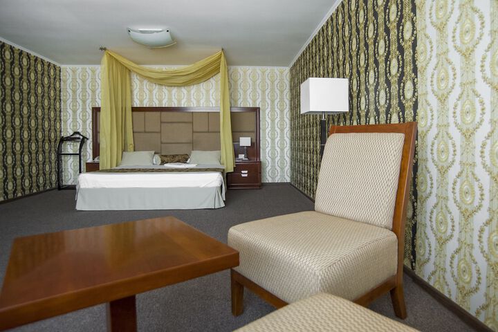 Room 15 of 88