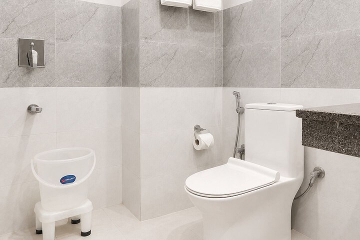 Room 30 of 53