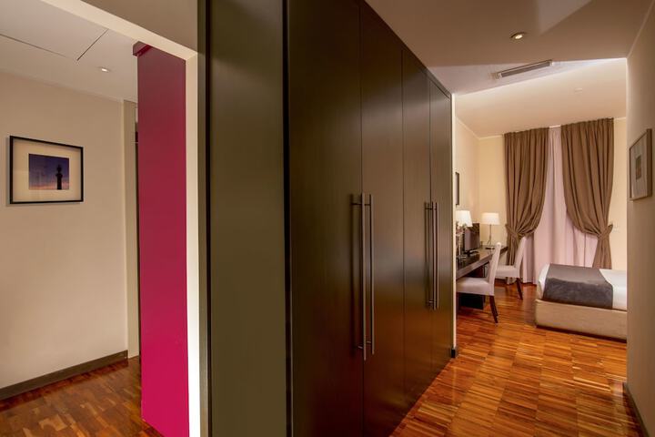 Room 20 of 54
