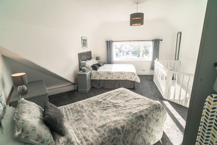 Room 21 of 160