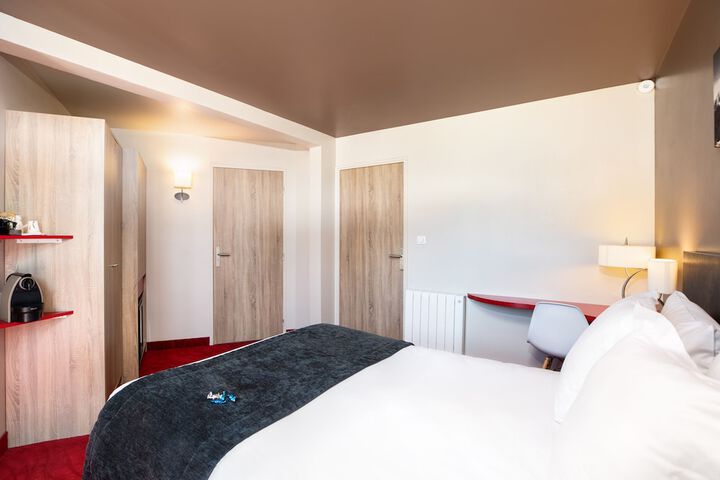 Room 13 of 129