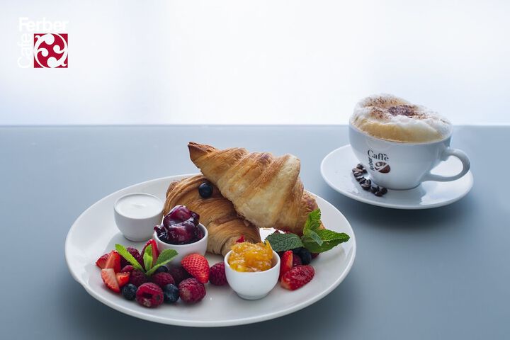 Breakfast/Coffee Service 14 of 20