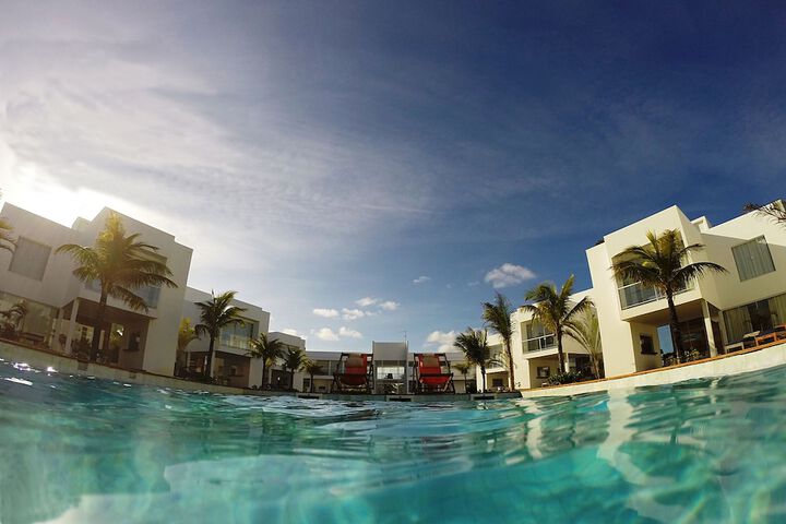 Pool Hotel
