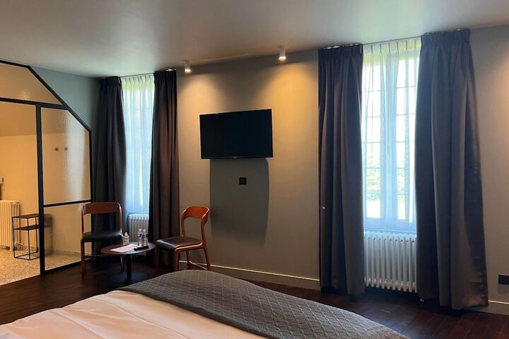 Room 37 of 56