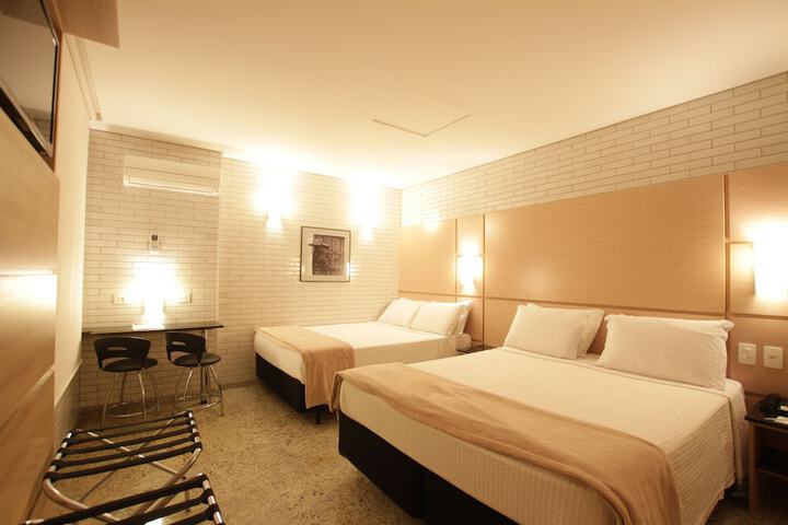Room 7 of 39