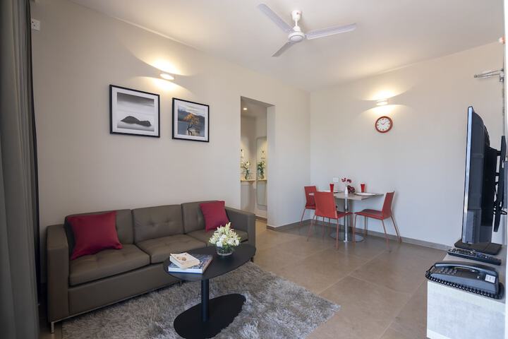 Room 10 of 25
