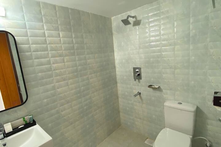 Room 22 of 25