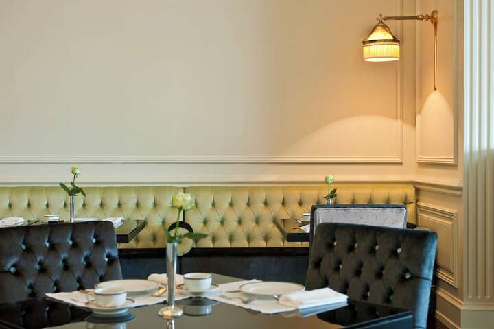 Dining 66 of 100