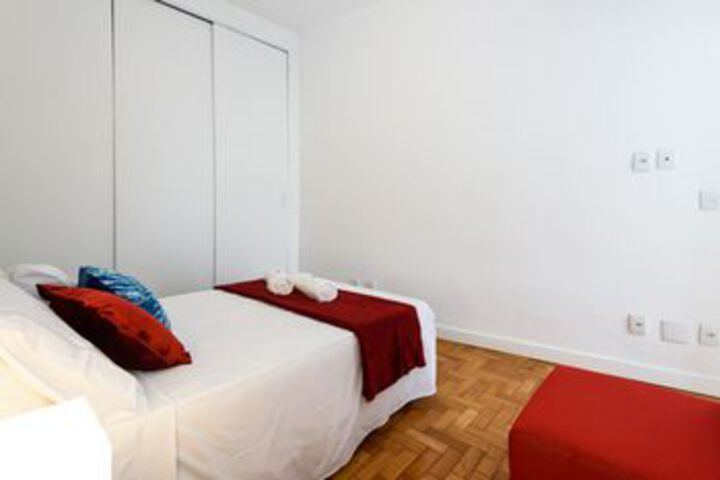 Room 18 of 31
