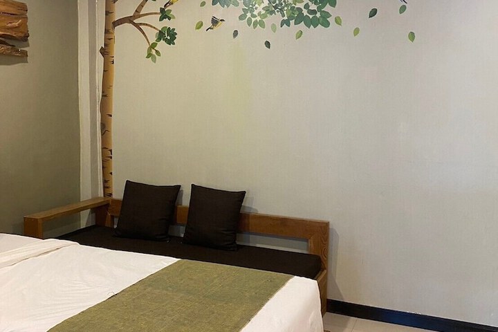 Room 9 of 45