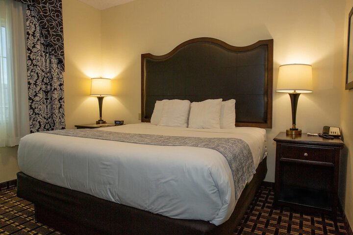 Room 42 of 59
