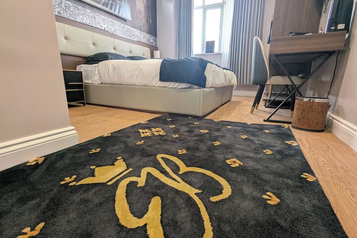 Room 65 of 117