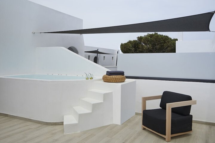 Hot Tub 128 of 177