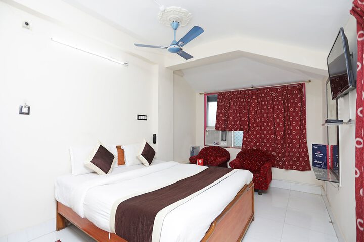 Room 7 of 24