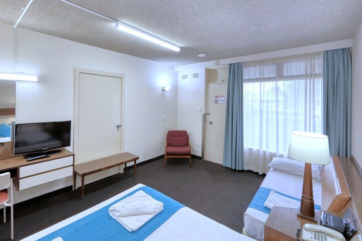 Room 14 of 29