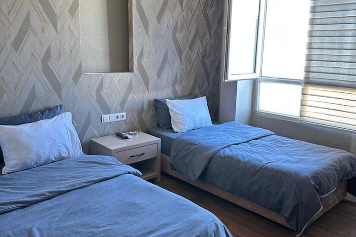 Room 5 of 14