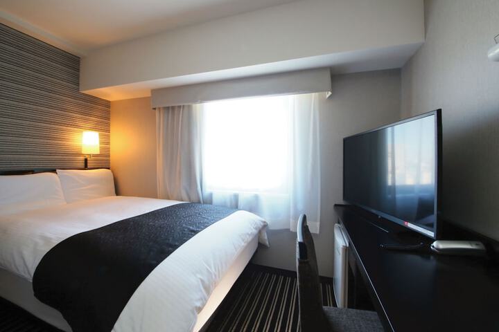 Room 6 of 44