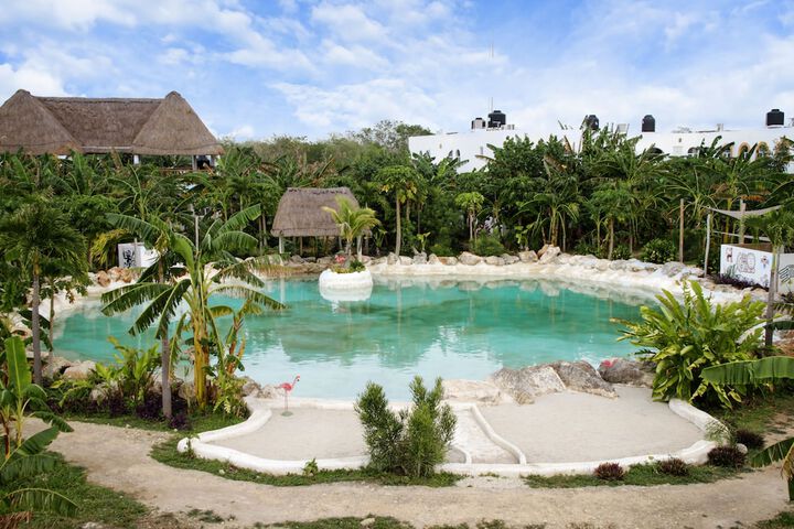 Pool 52 of 69