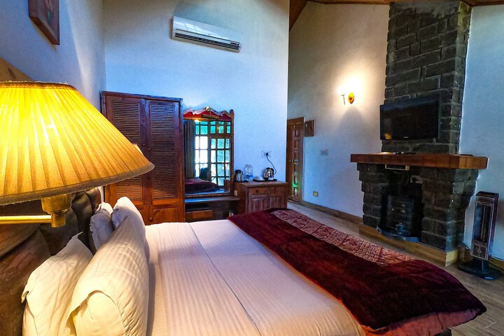 Room 7 of 31