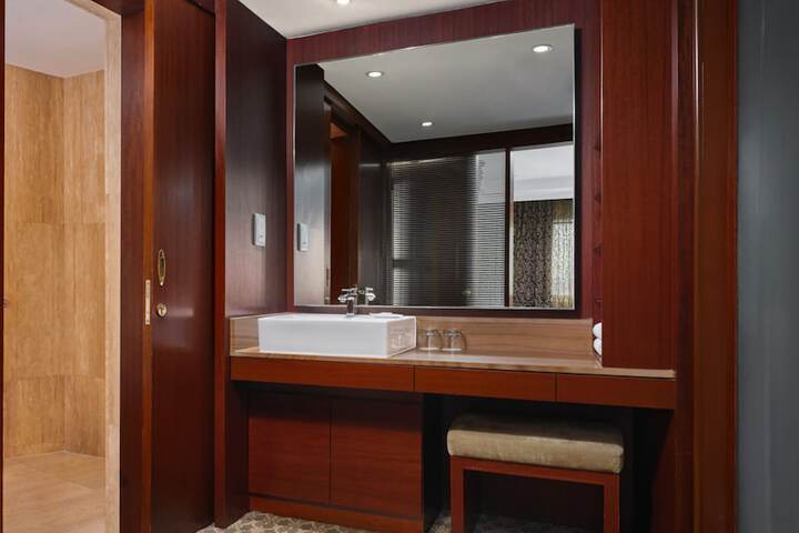 Bath Amenities