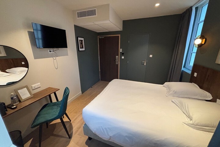 Room 22 of 51