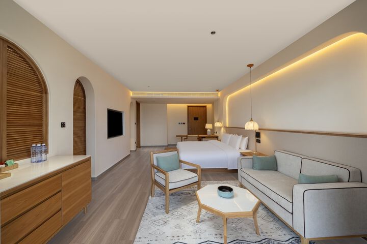 Room 16 of 85