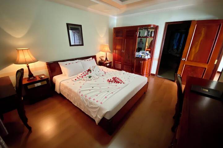 Room 30 of 55