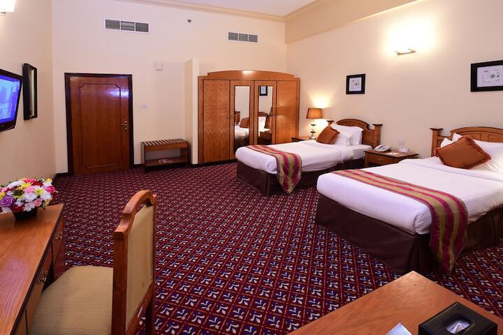 Room 43 of 80