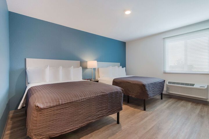 2 Queen Beds (13 of 23)