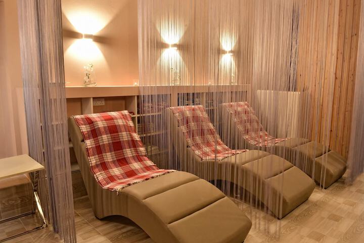 Room 13 of 26